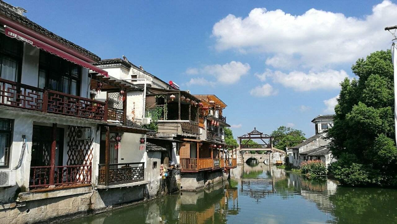 程丽华当选重庆市政协主席 将积极履行职责